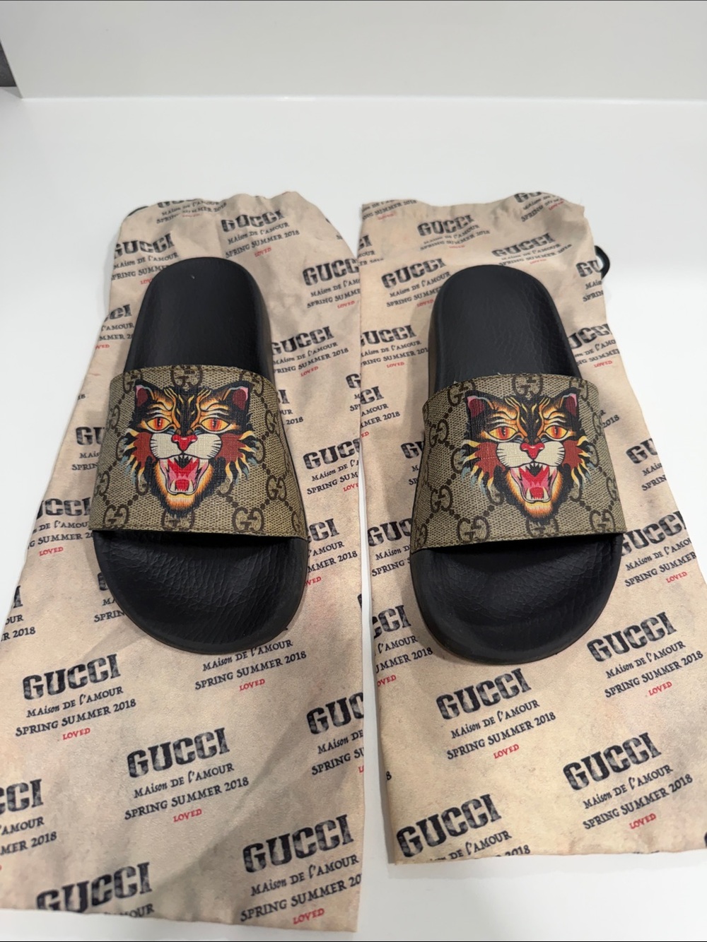 Gucci Brown GG Supreme Tiger Print Slide Sandals with Black Footbed